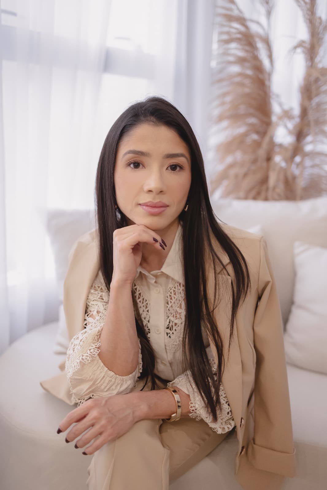 Karine Taguchi, advogada especialista em Direito Imobiliário e Registro de Imóveis